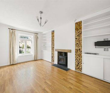 3 bedroom semi-detached house to rent - Photo 2