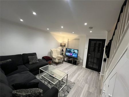 3 bedroom house to rent - Photo 2
