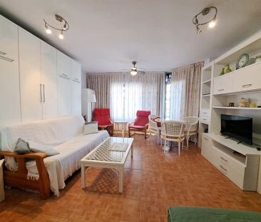 Apartamento de alquiler en Playa de la Fontanilla - Foto 2