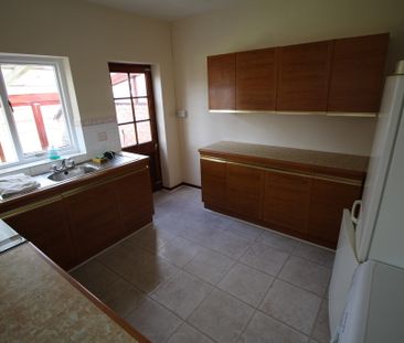 5 Bed Student Accommodation - Photo 4