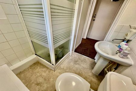 Broadwater Road, Worthing - Photo 3