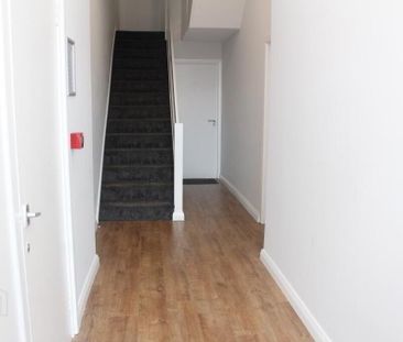 Flat 1, 8 Kinnegar Drive, Holywood, BT18 9JQ - Photo 1