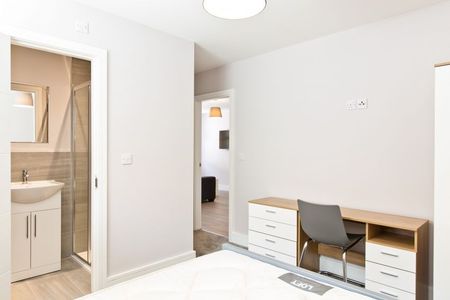 2 bedroom flat to rent - Photo 5