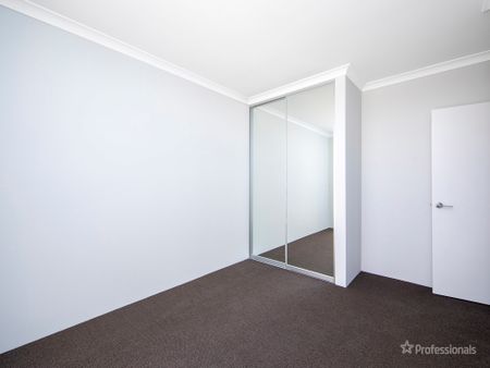 1 Andorra Way, Alkimos WA 6038 - Photo 4