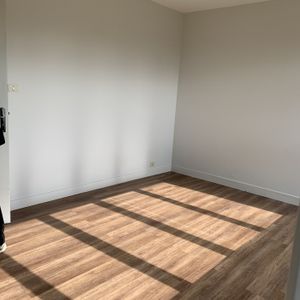 Location Appartement 1 pièce 27m² ST JEAN LE BLANC 45650 - Photo 3