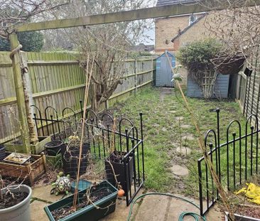 2 bedroom terraced house to rent - Photo 3