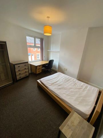 Bulwer Road (3 bed) - Photo 5