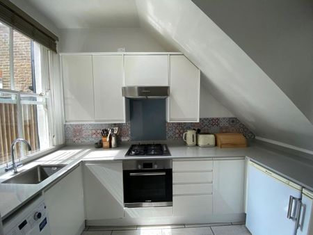 2 bedroom flat to rent - Photo 4
