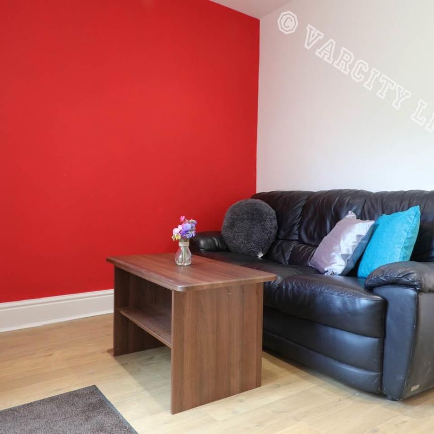 322 Caernarfon Road - Photo 1