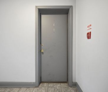 For Lease - 1047 Churchill Avenue Unit# 1, Oakville, Ontario - Photo 3