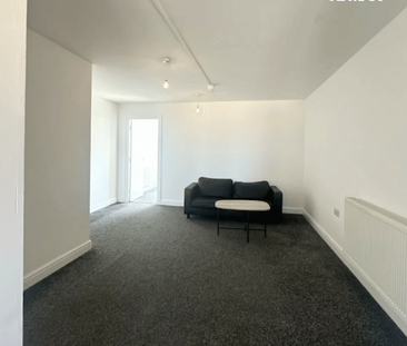4 bedroom maisonette to rent - Photo 1
