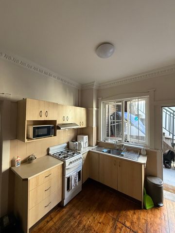 Bondi Beach - Photo 2