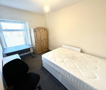 5 bedroom house to rent - Photo 2