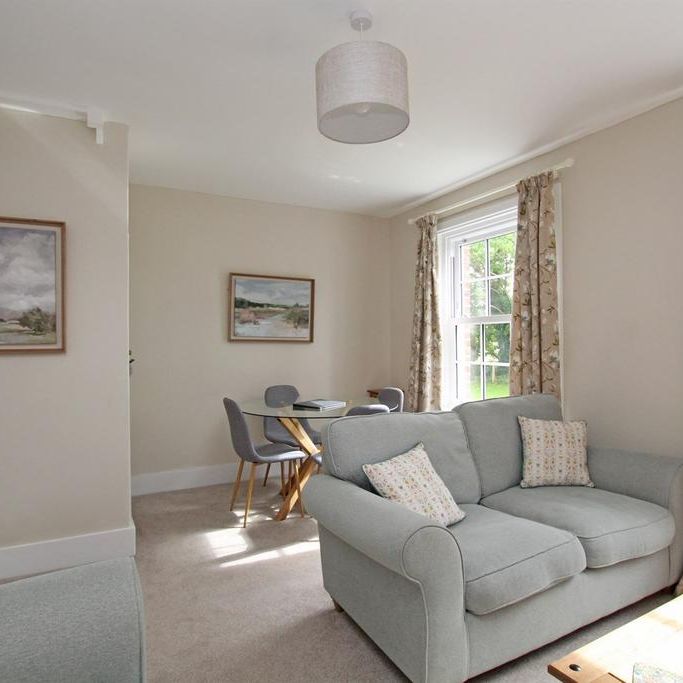 2 bedroom semi-detached house to rent - Photo 1