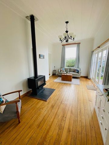 Luxury 1/4 acre villa - Furnished - Photo 5