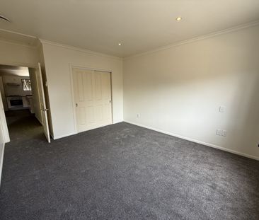 28 Futuna Close, Karori - Photo 1