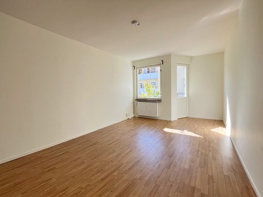 Drottninggatan, Kungsör - Foto 1