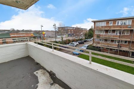 1 bedroom flat to rent - Photo 5