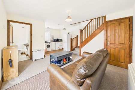 The Drift, Attleborough - Photo 3