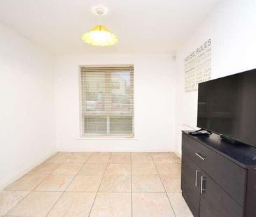 Greville Garden, Newcastle Great, NE13 - Photo 2