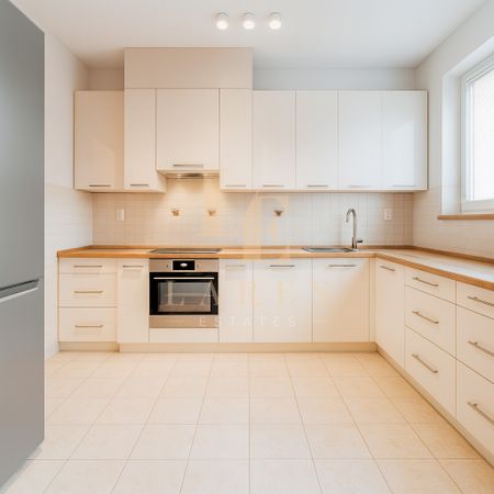 Garaż | Cicha okolica | Ogródek | Balkon - Photo 4