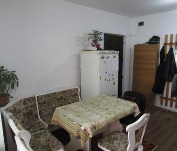 Apartament cu 3 camere, 75 mp, decomandat, zona Kaufland - Photo 5