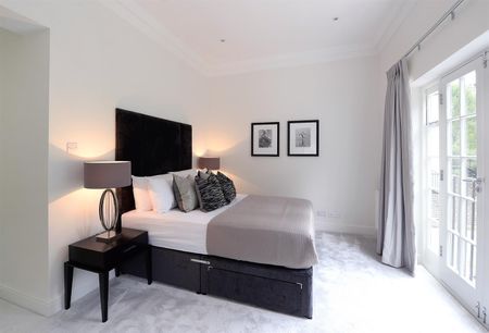 3 bed apartment to rent in Lexham Gardens, London, W8 6 - Photo 5