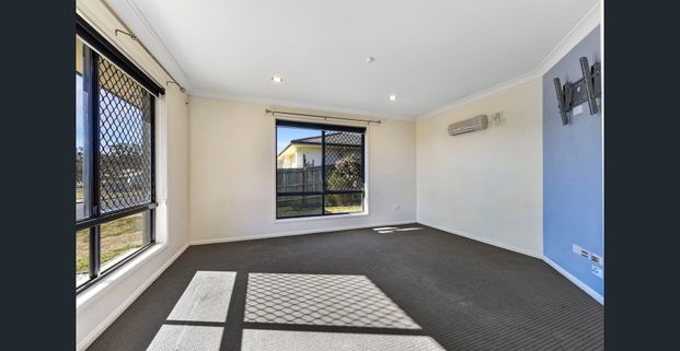 The Perfect Family Home - Photo 1