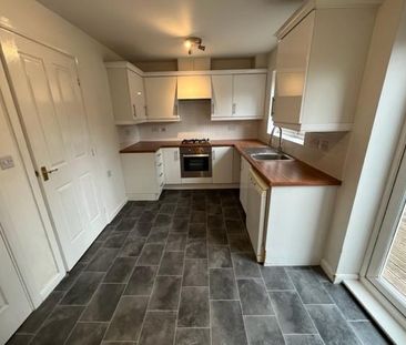 2 bedroom semi-detached house to rent - Photo 4