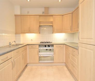 2 bedroom apartment to rent - Photo 4