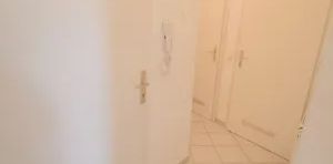 Sonniger Altbau nahe U6-Dresdnerstraße - Photo 2