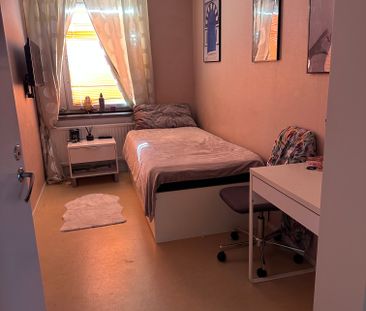 Saimagatan, Kista - Foto 2