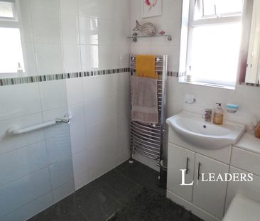 1 bedroom room to rent Lodger Room, Courtwick Road, Littlehampton - Photo 6