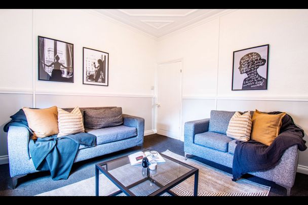 4 Bed End Terrace, Colton Road, LS12 - Photo 1