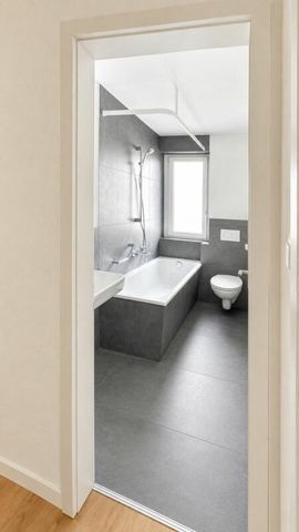 1.5 Zimmer, 3. Stock - Photo 2