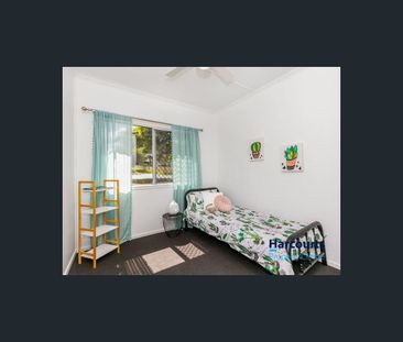 25 Bruce Road, Woodridge, Qld 4114 - Photo 2