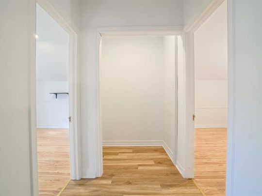 854 Rue Mercier - Photo 1