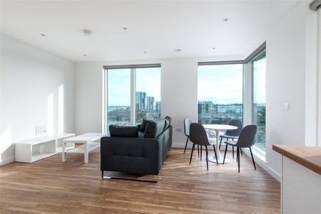 2 bedroom flat to rent - Photo 2