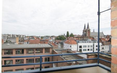 Mooi vernieuwd appartement - Photo 3