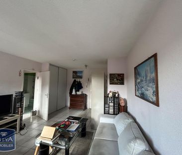 Location Appartement 2 pièces 47m² VILLEFRANCHE SUR SAONE 69400 - Photo 1