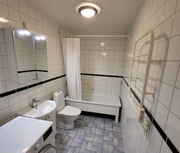 Ynglingavägen, Järfälla - Photo 4