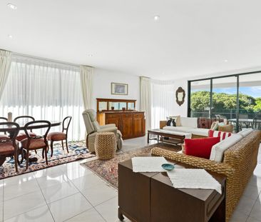 Discover the perfect coastal lifestyle - Photo 2