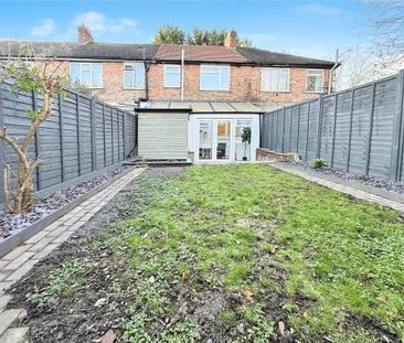 3 bedroom terraced house to rent - Photo 6