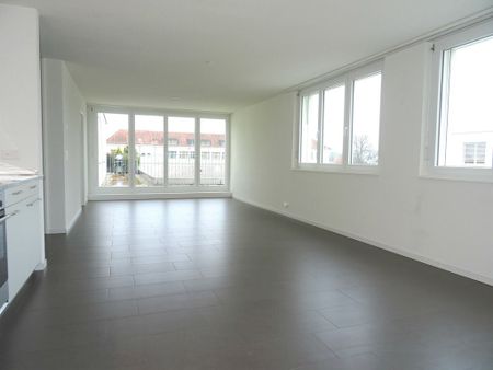 Appartement mansardé moderne à la périphérie de la ville - Photo 5