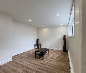 Lumineux Appartement De 2 Chambres - Photo 2
