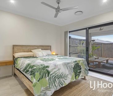 Beautiful Low Set Home - Photo 6