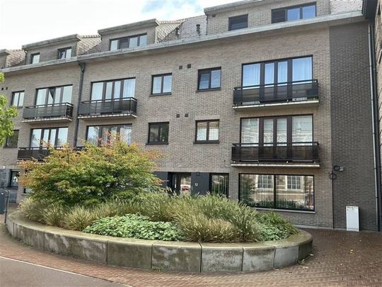 Appartement te huur - Photo 1