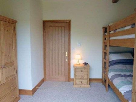 Dodington Lane, Chipping Sodbury, BS37 - Photo 2