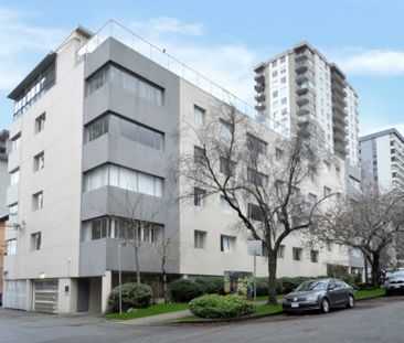 Casa Del Vandt Apartments - Photo 3