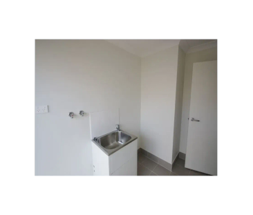 105 River Run Circuit, Ormeau Hills, Qld 4208 - Photo 2